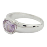 Bianca Graceful Purple Solitaire Ring